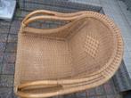 gratis zeer stevige mooi rieten stoel, Huis en Inrichting, Stoelen, Ophalen, Riet of Rotan, Bruin, Zo goed als nieuw