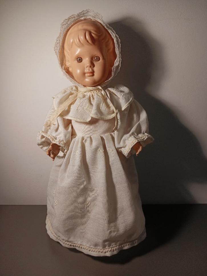 Vintage Wildebras pop met jurkje en kapje, Verzamelen, Poppen, Gebruikt, Pop, Ophalen of Verzenden