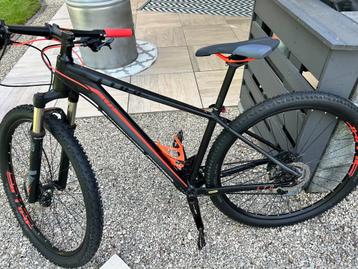 Cube mountainbike zo goed als nieuw, DIVERSE VOORRAAD CUBES beschikbaar voor biedingen