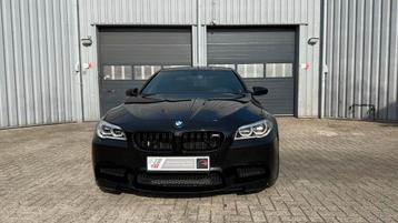 BMW M5 F10 4.4 560PK | pano | supersprint | liefhebbers auto beschikbaar voor biedingen