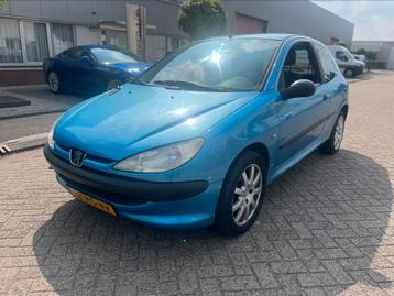 Peugeot 206 1.4 X-line 3D 2001 Blauw beschikbaar voor biedingen