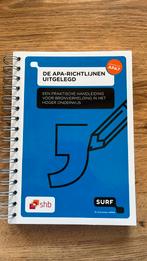 De APA-richtlijnen uitgelegd, Boeken, Informatica en Computer, Arjan Doolaar; Nathalie van den Eerenbeemt; Annelies Kuijten;...