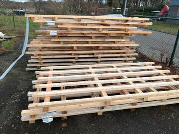 13 st pallets te koop 3000x1500. €5,- per stuk  beschikbaar voor biedingen