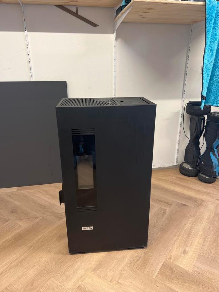 Defecte Vaasa Pelletkachel - Gaat niet uit!, Huis en Inrichting, Kachels, Gebruikt, Vrijstaand, Pelletkachel, Hout, Ophalen