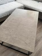 Betonlook grijze salontafel - Jysk - rechthoeking, Huis en Inrichting, Tafels | Salontafels, Ophalen, Gebruikt