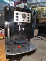 DeLonghi Magnifica S Espresso Machine, Witgoed en Apparatuur, Koffiezetapparaten, Gebruikt, Koffiemachine, 2 tot 4 kopjes, Afneembaar waterreservoir
