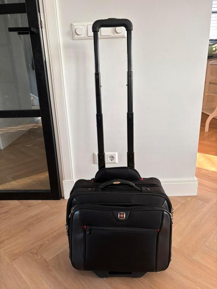 Wenger Notebook Trolley Potomac 17", Computers en Software, Laptoptassen, Zo goed als nieuw, Trolleytas, 17 inch of meer, Ophalen of Verzenden