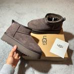 UGG Classic Ultra Mini  – donkerbruin – nieuw (37,38,39), Bruin, Snowboots, Nieuw, Ophalen of Verzenden