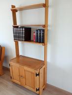 Boekenkast van meubelfabriek Oisterwijk, Ophalen, Met deur(en), Klassiek eiken van meubelfabriek Oisterwijk, 50 tot 100 cm