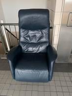 Lekker zittende fauteuil - Leidschendam, Huis en Inrichting, Ophalen, Gebruikt, Leer, 75 tot 100 cm