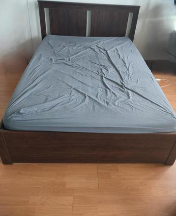 160x200 Bed met 2 lades en GRATIS matras en matrasbeschermer beschikbaar voor biedingen