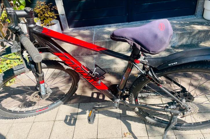 Mountainbike Conway rood zwart 56-585, Fietsen en Brommers, Fietsen | Mountainbikes en ATB, Gebruikt, Overige merken, 53 tot 57 cm