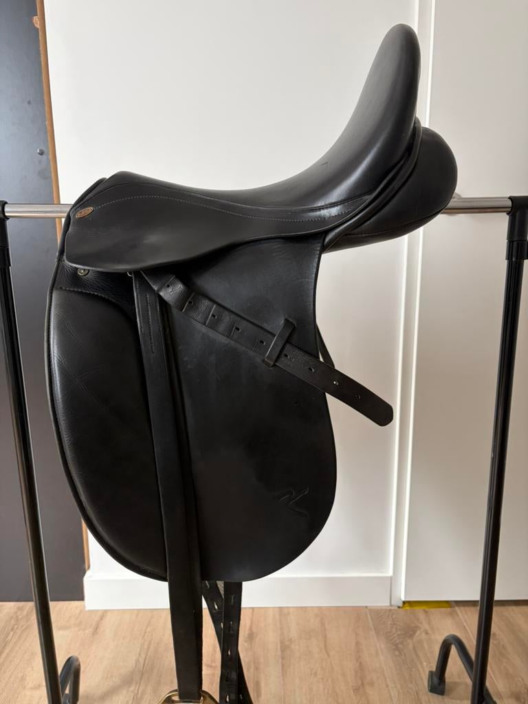 Kentaur Penelopa dressuurzadel 17.5 inch fit 2, Dieren en Toebehoren, Ophalen of Verzenden, Zo goed als nieuw, Dressuur