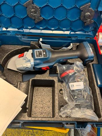 Bosch slijpmachine GWS 18v 15sc  (nieuw) body beschikbaar voor biedingen