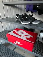 Nike Metcon 7 - Maat 39 - Zwart/Wit, Ophalen, Zo goed als nieuw, Zwart, Sneakers of Gympen