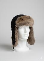 Woolrich muts, Ophalen of Verzenden, Zo goed als nieuw, Muts