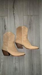 Nelson cowboy laarzen beige suede 39, Kleding | Dames, Schoenen, Beige, Lage of Enkellaarzen, Ophalen of Verzenden, Zo goed als nieuw