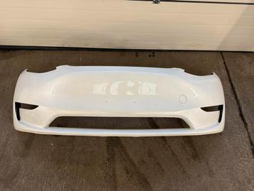 TESLA Y voorbumper origineel meerdere delen in voorraad ! beschikbaar voor biedingen