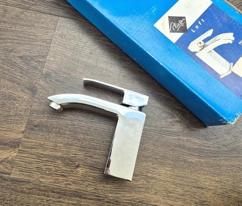 Nieuwe Plieger Wastafelkraan Loft Chroom – Warm/Koud Water, Doe-het-zelf en Verbouw, Sanitair, Nieuw, Kraan, Chroom, Ophalen of Verzenden