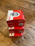 3x Honeywell Round Thermostaat - Nieuw in doos, Doe-het-zelf en Verbouw, Thermostaten, Ophalen, Slimme thermostaat, Nieuw