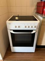 Beko Elektrische kookplaat + oven, Witgoed en Apparatuur, Fornuizen, Elektrisch, 4 kookzones, Vrijstaand, Gebruikt