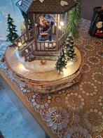 Metalen prieel met kerstbomen en lichtjes, Huis en Inrichting, Woonaccessoires | Overige, Ophalen of Verzenden, Zo goed als nieuw