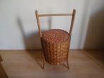 Vintage naaimand opbergmand bamboe hout stof mand wolmand, Antiek en Kunst, Ophalen of Verzenden