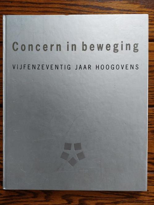 Hoogovens 75 jaar Concern in beweging Hardcover, Boeken, Overige Boeken, Nieuw, Ophalen of Verzenden