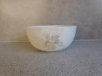 Schaal 17 cm. New Bone China Latyrus Margriet, Huis en Inrichting, Keuken | Servies, Ophalen of Verzenden, Overige stijlen, Porselein