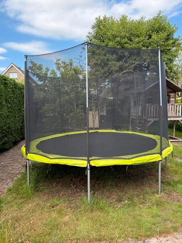 Exit Trampoline 366cm met nieuwe rand en afdekhoes. beschikbaar voor biedingen