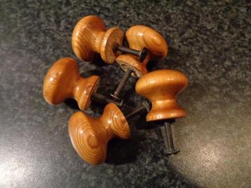 5 houten knoppen voor lade kast 3 cm doorsnede beschikbaar voor biedingen