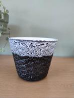 Vintage fatlava bloempot 13cm zwart wit, Tuin en Terras, Bloempotten, Ophalen, Rond, Binnen, Zo goed als nieuw