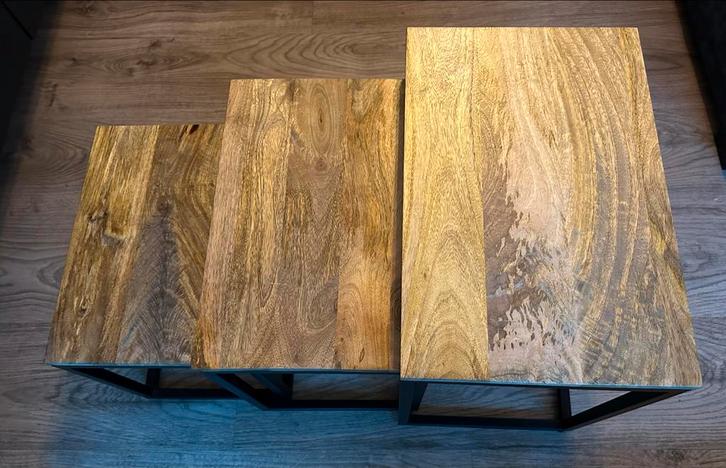 Set van 3 houten salontafeltjes - Zo goed als nieuw!, Huis en Inrichting, Tafels | Bijzettafels, Zo goed als nieuw, Rechthoekig