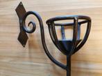 Gietijzeren toorts / wand kaarshouder / wand kandelaar, Ophalen of Verzenden, Zo goed als nieuw, Kandelaar, Brons of Koper