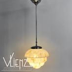 Art deco stijl hanglamp, lamp gemarmerd glas artisjok, Huis en Inrichting, Lampen | Hanglampen, Ophalen, Gebruikt, -, Art deco