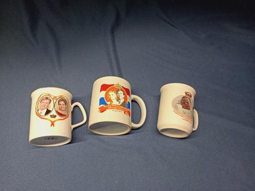 Drie beker koningshuis – Willem Alexander, Maxima, Amalia, Verzamelen, Koninklijk Huis en Royalty, Servies, Nederland, Ophalen of Verzenden