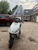 Piaggio zip 4 takt | Geel kenteken | 51 km/uur, Fietsen en Brommers, Snorfietsen en Snorscooters, Ophalen, Piaggio, Gebruikt, Benzine