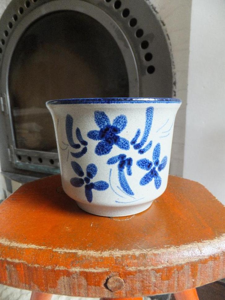 supersnoezig vintage bloempotje keulse pot blauwe blommetjes, Huis en Inrichting, Woonaccessoires | Overige, Ophalen