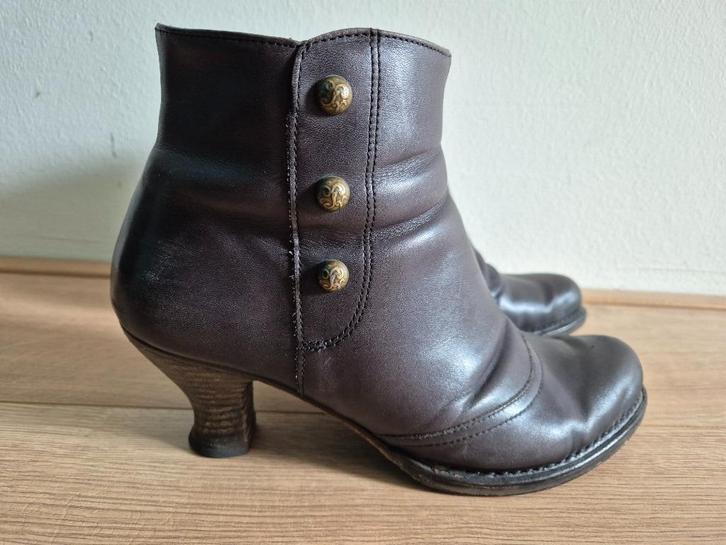 Sch144 - Bruine leren Neosens laarsjes maat 40 (1), Kleding | Dames, Schoenen, Zo goed als nieuw, Bruin, Ophalen of Verzenden