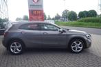 Mercedes-Benz GLA-klasse 180 Premium Plus / Stoelverwarming, Euro 6, 4 cilinders, Leder en Stof, 122 pk