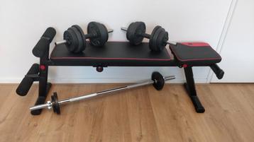Verstelbare Fitnessbank met gewichten - Zo goed als nieuw! beschikbaar voor biedingen