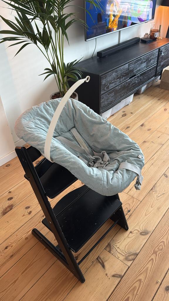 Triptrap met newborn set en zitje met dienblad, Kinderen en Baby's, Kinderstoelen, Gebruikt, Meegroeistoel, Afneembaar eetblad