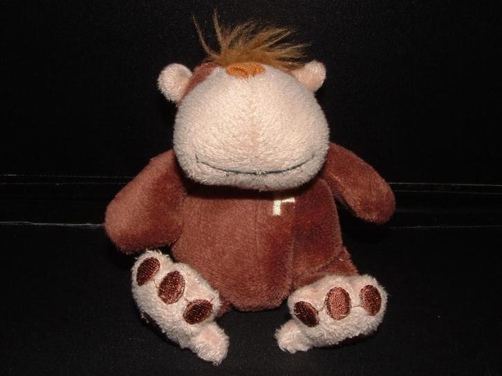 FOLIEKE AAP KLEIN VELOURS BRUIN/BEIGE MET OP DE BORST WIT, Kinderen en Baby's, Speelgoed | Knuffels en Pluche, Nieuw, Overige typen