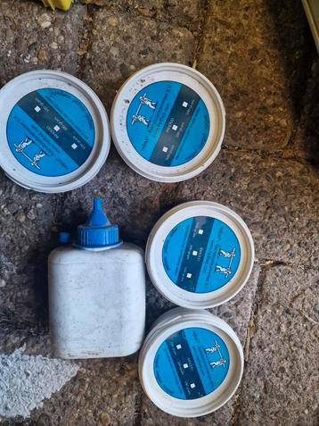  Vensterbank dorpel voegsel  beschikbaar voor biedingen