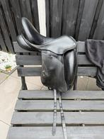 Custom Icon Coda 17 inch, Dieren en Toebehoren, Paarden en Pony's | Zadels, Ophalen of Verzenden, Gebruikt, Dressuur