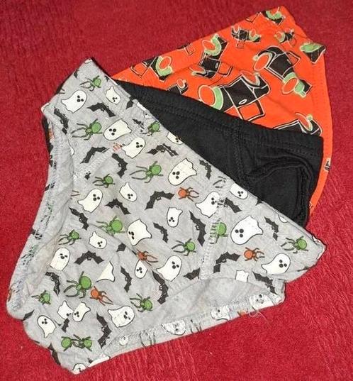 Jongens ondergoed set van 3 maat 98-104.NIEUW.1,50, Kinderen en Baby's, Kinderkleding | Kinder-kledingpakketten, Nieuw, Maat 98