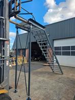 Stalen trap met bordes antraciet hoog 3.1mtr nob135, Doe-het-zelf en Verbouw, Ladders en Trappen, Ophalen, Zo goed als nieuw