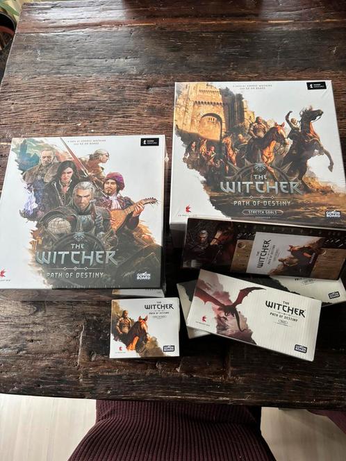 the Witcher Path of Destiny shaded + expansions, Hobby en Vrije tijd, Gezelschapsspellen | Bordspellen, Nieuw, Ophalen of Verzenden