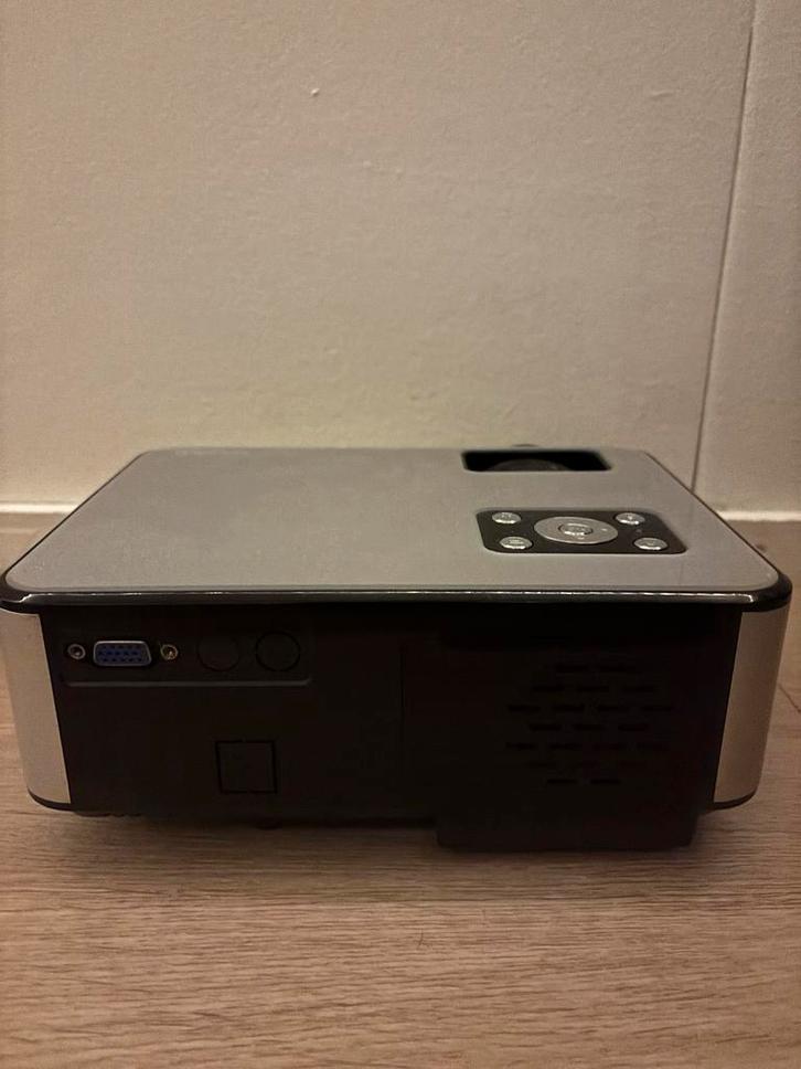 Strex Beamer - Perfect voor thuisbioscoop!, Witgoed en Apparatuur, Wekkers, Zo goed als nieuw, Digitaal, Ophalen of Verzenden