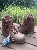 Nieuw in doos Haix berglaarzen bruin maat 41, Ophalen of Verzenden, Nieuw, Schoenen